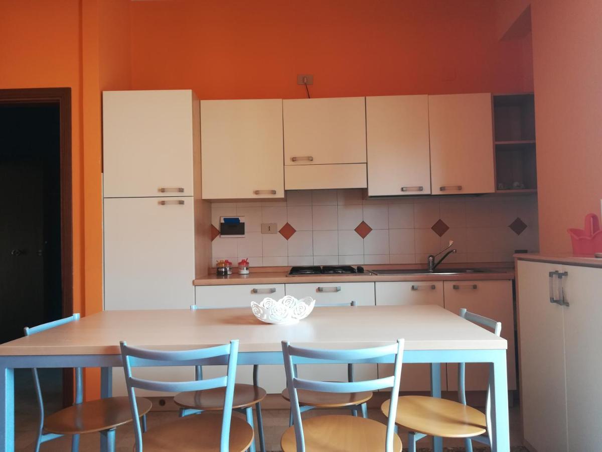 La Dea Del Mare Apartment Шила Екстериор снимка