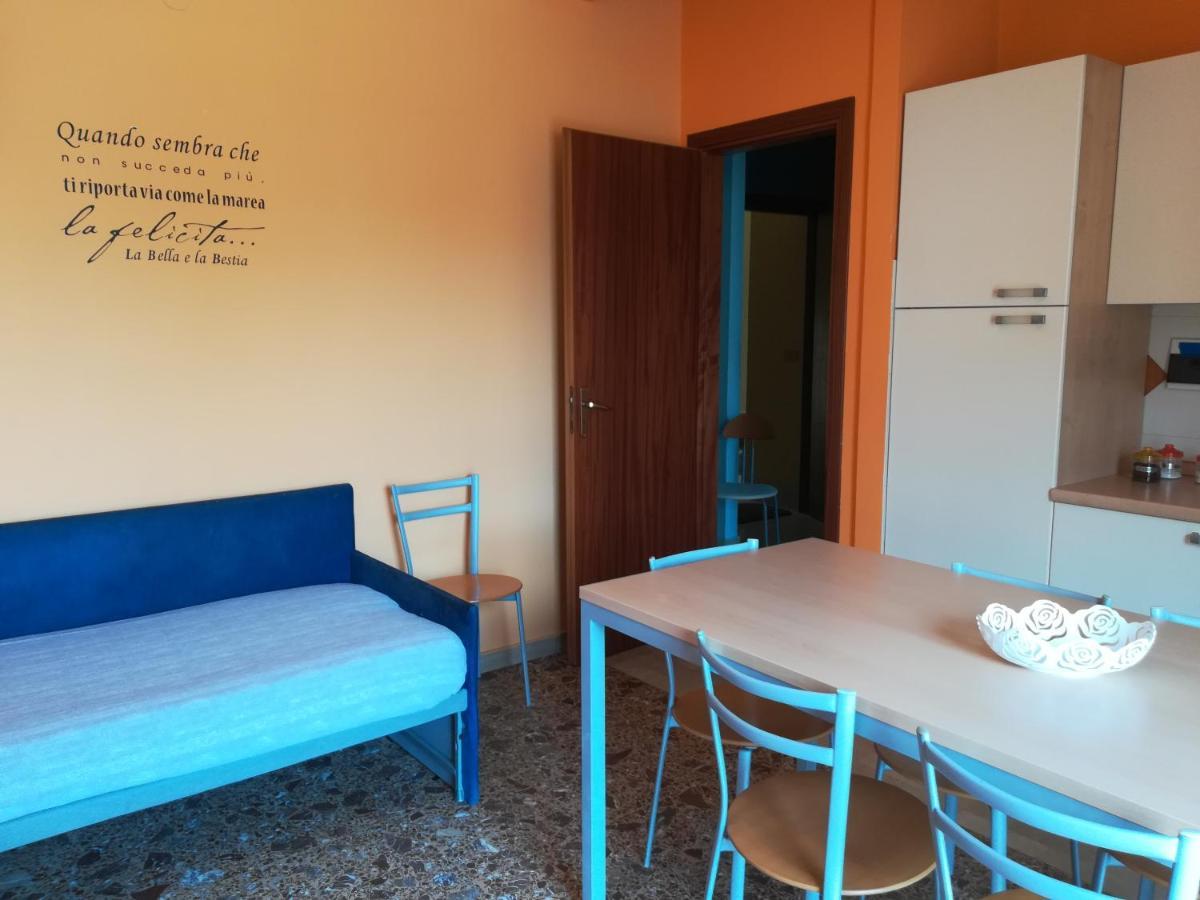 La Dea Del Mare Apartment Шила Екстериор снимка